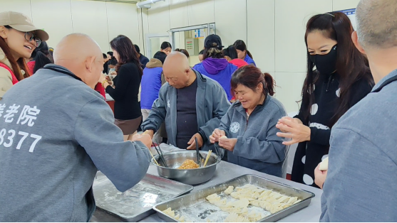 河北淶水:重陽敬老譜新篇 康養服務托舉“夕陽紅”_fororder_河北淶水:重陽敬老譜新篇 康養服務托舉“夕陽紅”1322