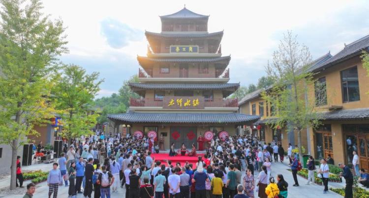 保定探“寶”記：果然“這麼近”，居然“那麼美”~~