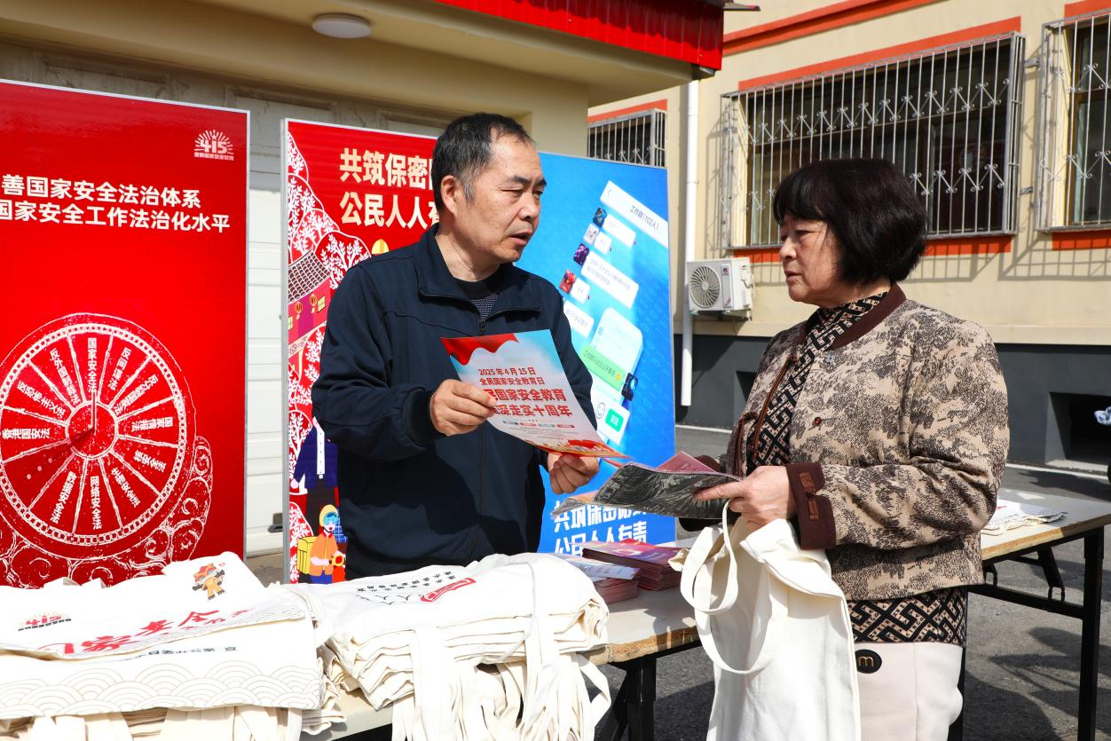 河北淶水：小板凳上話國安 多措並舉築防線_fororder_圖片6