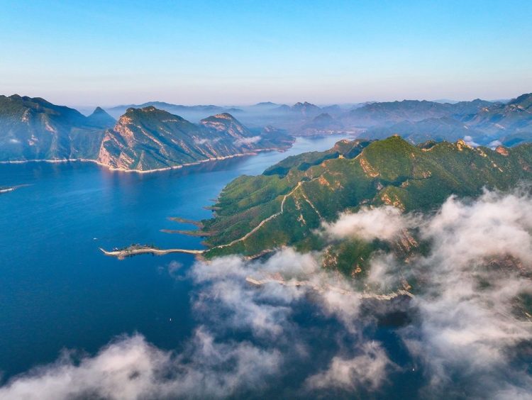夏日長城雲海如畫