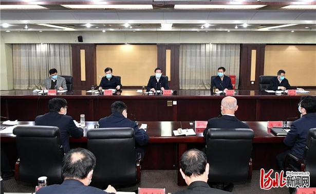 王東峰在保定市調研檢查：堅定不移防控抗擊疫情 有力有效復工復産保發展