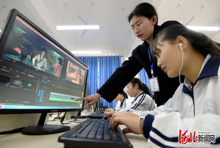 河北邯鄲：“訂單式”職業教育學以致用