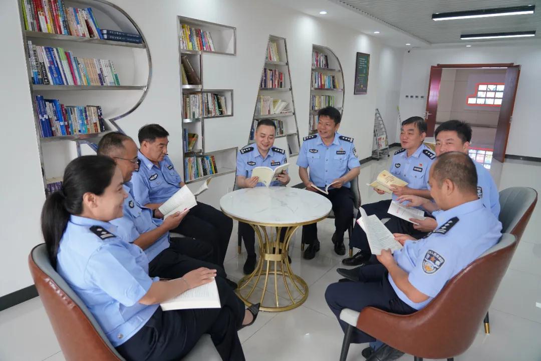 （原創）夯實“六小工程”建設 打造民警溫暖之家_fororder_1