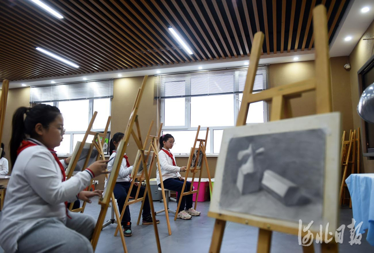 河北霸州：多彩社團上線 課後服務“減負不減質”