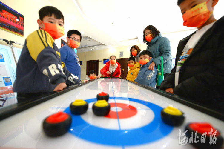 河北威縣：冰雪體驗 歡樂無限