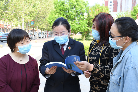 河北省檢察機關全面開展家庭教育指導工作—— 400余個指導站！助力家長打造“人生第一所學校”
