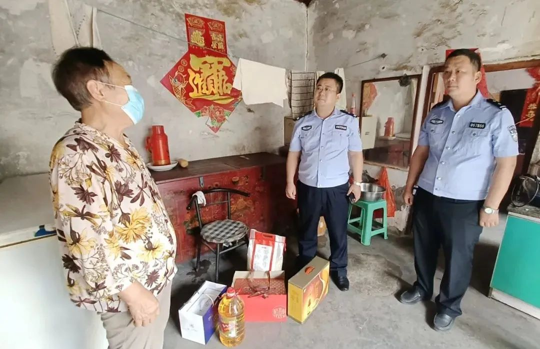 （原創）【組圖】黃驊公安：堅守崗位 履職盡責 守護萬家團圓_fororder_圖片5