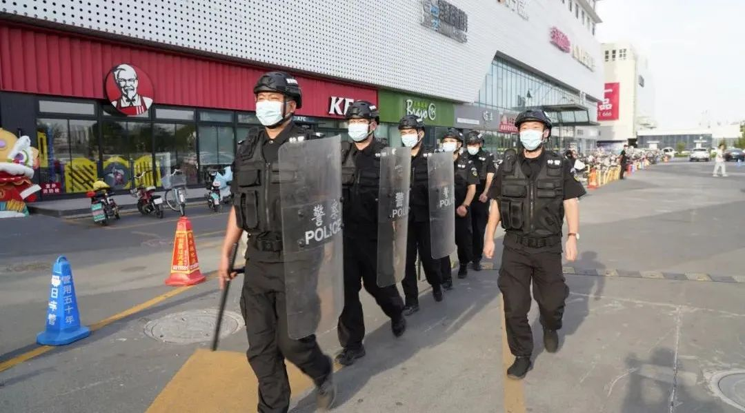 （原創）【組圖】黃驊公安：堅守崗位 履職盡責 守護萬家團圓_fororder_圖片4