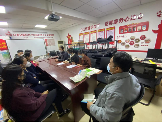 圖片默認標題_fororder_政策宣講現場
