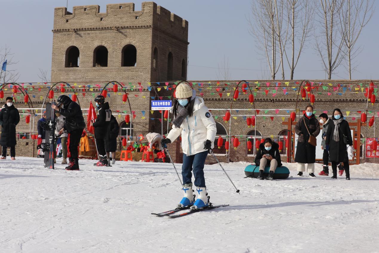 （原創）河北滄縣：賞民俗 戲冰雪 多彩活動迎元宵_fororder_圖片5