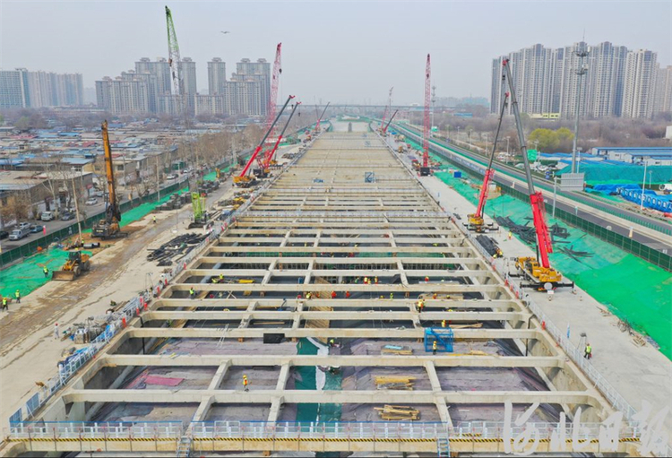 河北石家莊：復興大街隧道工程施工正酣_fororder_1