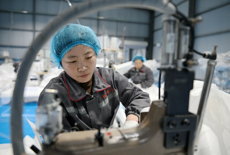 河北邯鄲：返鄉創業帶領鄉親闖出致富路_fororder_1