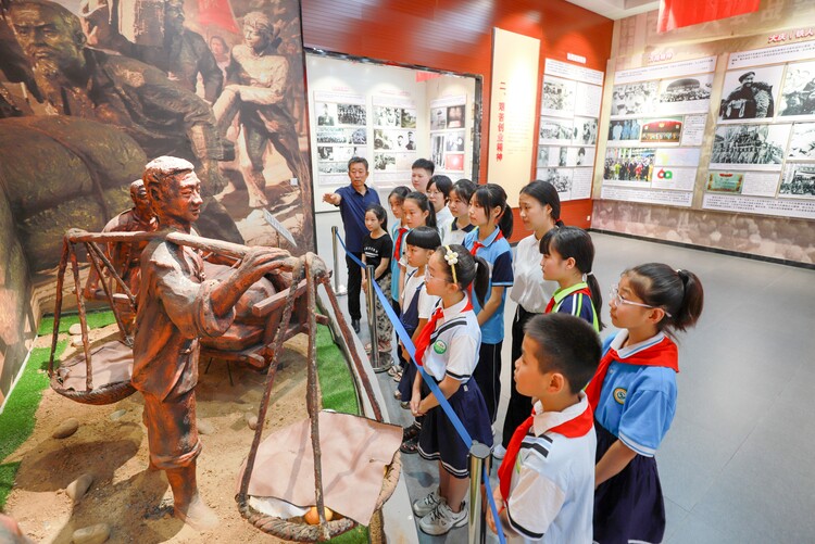 河北肥鄉：開展研學實踐活動 傳承紅色革命精神_fororder_3