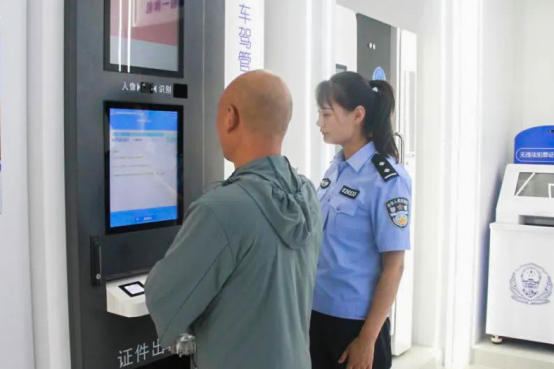 （原創）河北肥鄉：智慧無人警局“24小時在線”為民服務_fororder_河北肥鄉：智慧無人警局“24小時在線”為民服務509