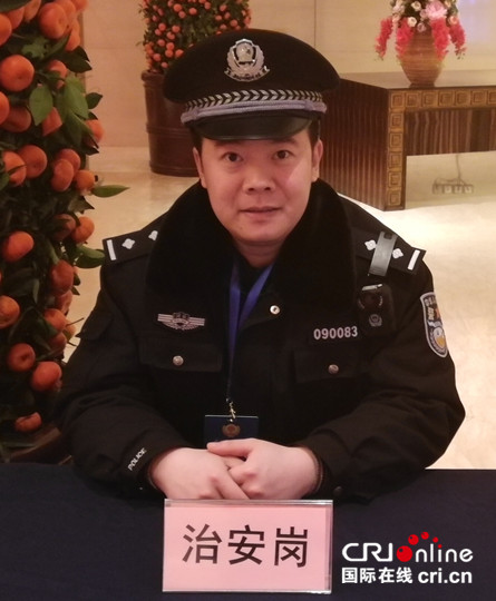秦皇島一位民警創作歌曲記錄警察豪邁情懷