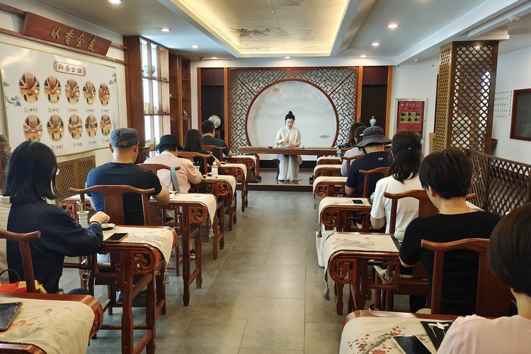 圖片默認標題_fororder_楊金慶香文化工作室香道文化活動現場。 趙琪攝