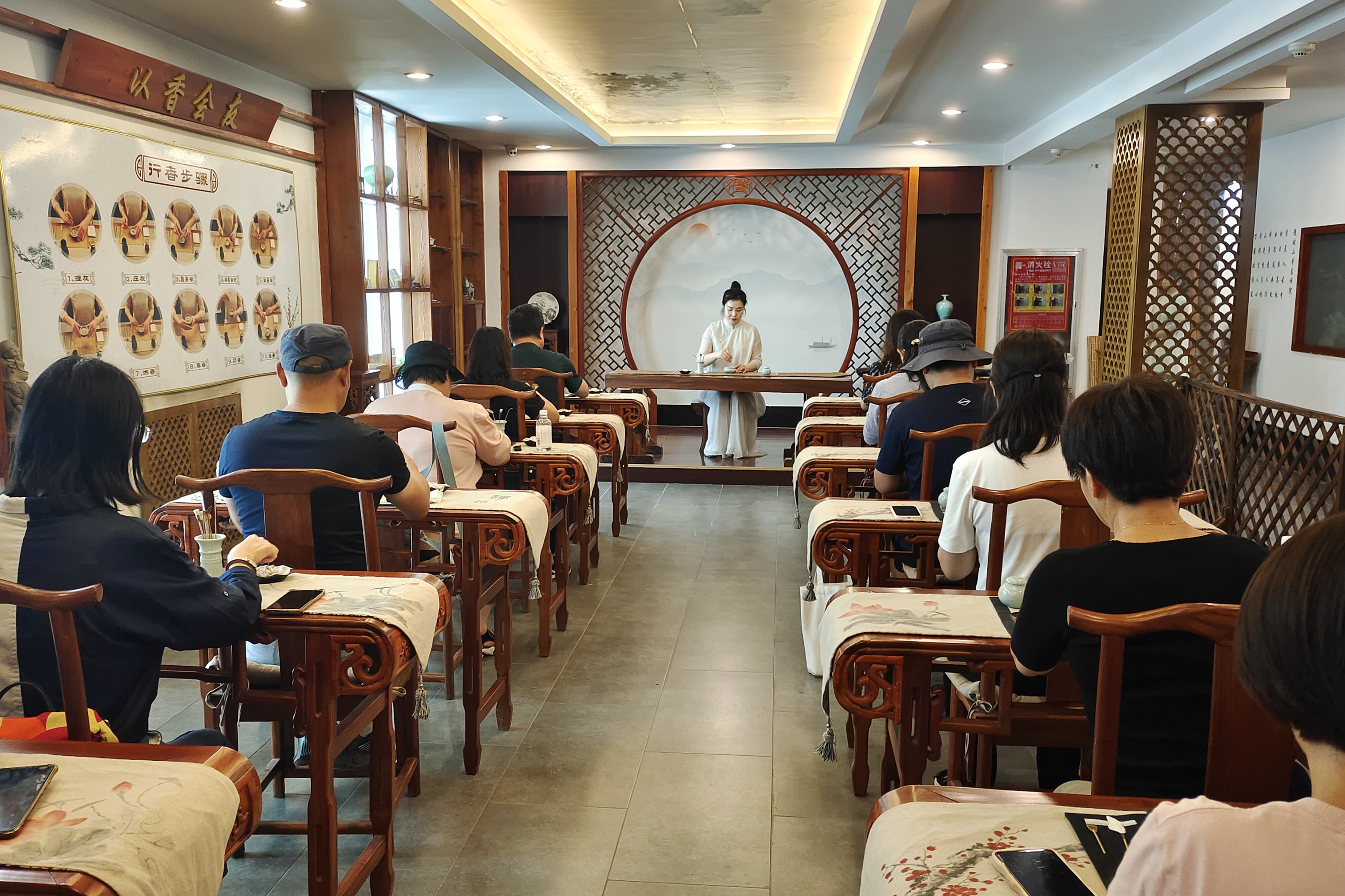 圖片默認標題_fororder_楊金慶香文化工作室香道文化活動現場。 趙琪攝