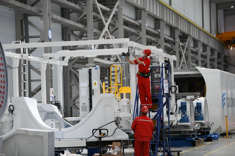 河北隆化:大力發展風電裝備製造産業_fororder_2.JPG