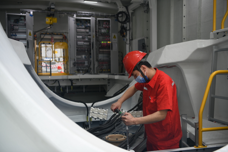 河北隆化:大力發展風電裝備製造産業_fororder_7.JPG