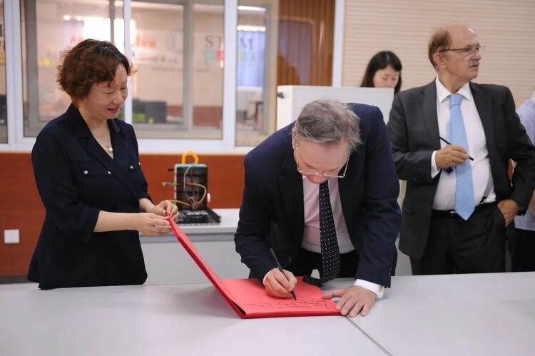（原創）西班牙中國友好協會代表團來訪石外_fororder_6