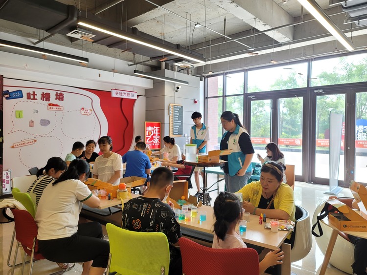 石家莊市新華區：政務服務進樓宇 黨建領航心連心_fororder_微信圖片_20230816154523