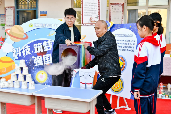 邯鄲冀南新區開展科技進校園活動_fororder_邯鄲冀南新區開展科技進校園活動511