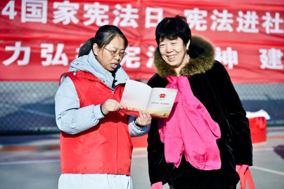 邯鄲冀南新區：憲法宣傳進社區 營造法治好氛圍_fororder_邯鄲冀南新區：憲法宣傳進社區 營造法治好氛圍422