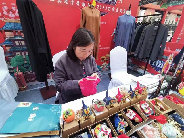 老街新景 再綻繁華 石家莊市灣裏廟步行街入選“全國示範步行街”