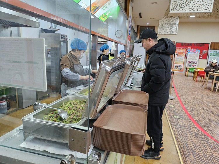 石家莊市新華區：居民有需求 社區來服務_fororder_微信圖片_20231228153519