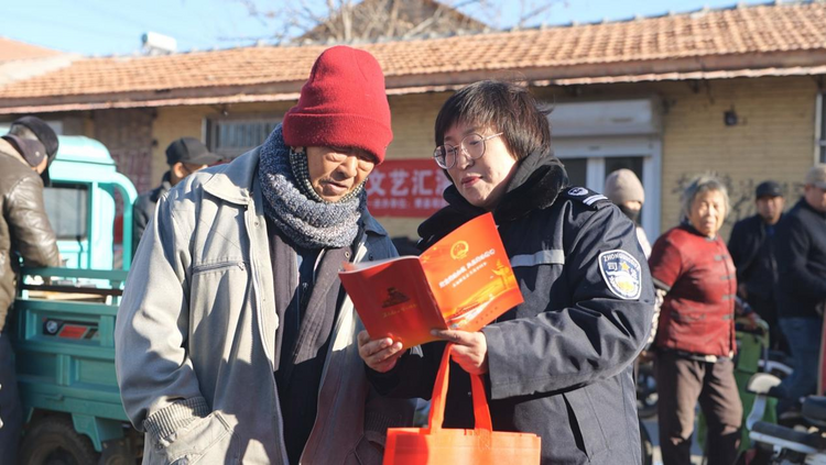 河北青縣：多形式多渠道開展“憲法宣傳周”活動_fororder_圖片1