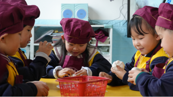河北肅寧：萌娃過臘八 品年味兒_fororder_河北肅寧萌娃過臘八，品年味兒156