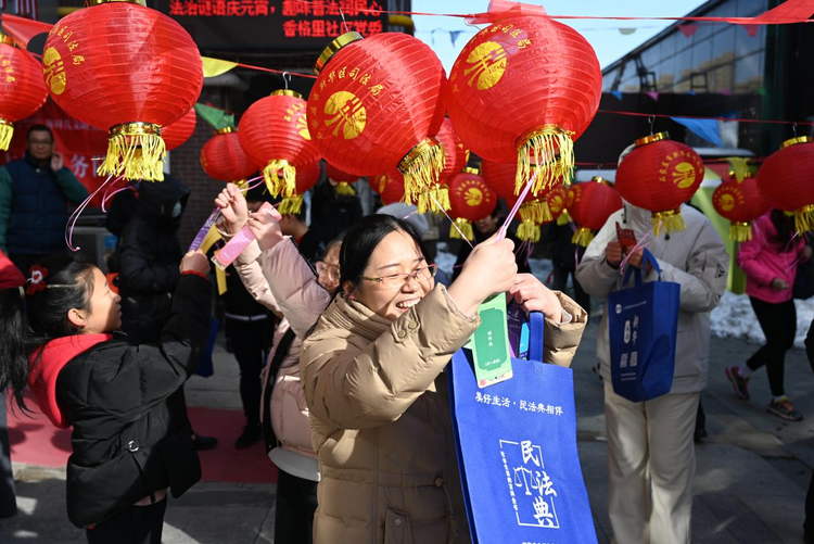 石家莊市新華區：法治謎語慶元宵 趣味普法潤民心_fororder_2
