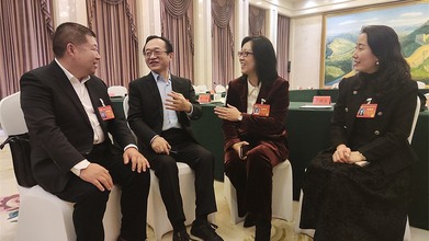 兩會現場丨四位河北省政協委員熱議  “小巨人”如何釋放“大能量”_fororder_W020240122341496909136