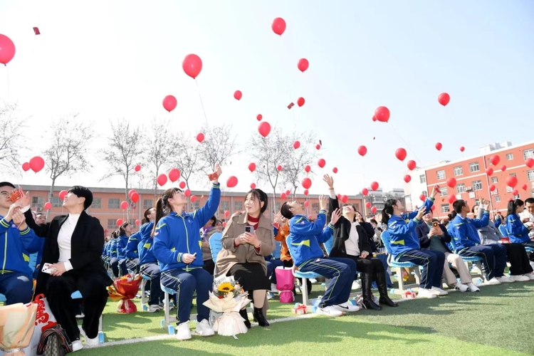 十八有志逐夢行·青春決勝萬億城----石家莊市第三十屆成人禮在第二十五中學舉行_fororder_微信圖片_20240315095505