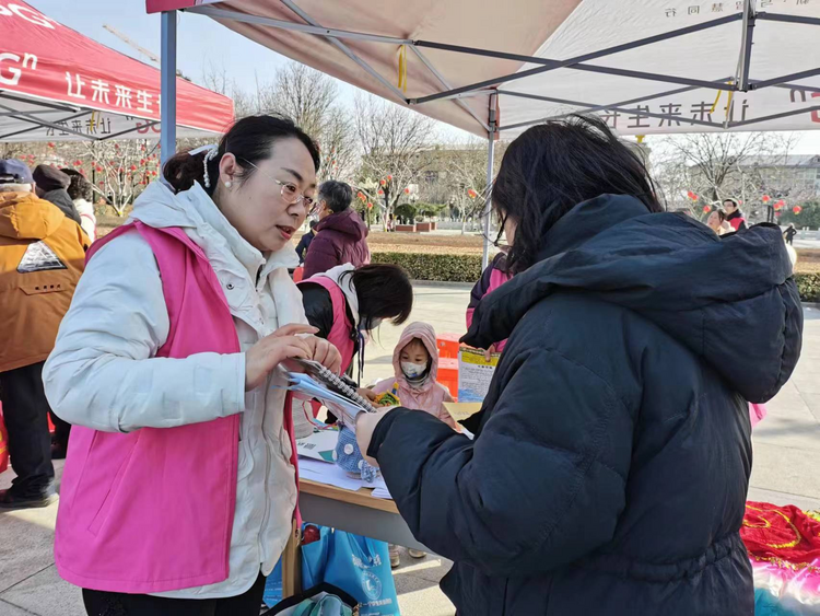 石家莊市鹿泉區：“學雷鋒”青年志願服務市集活動啟動_fororder_圖片4