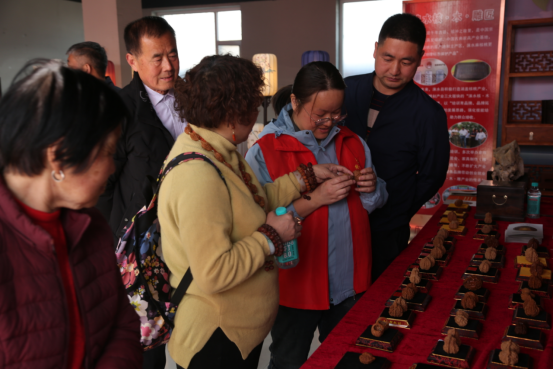 河北淶水：農特産品展銷 助力鄉村振興_fororder_河北淶水：農特産品展銷 助力鄉村振興630