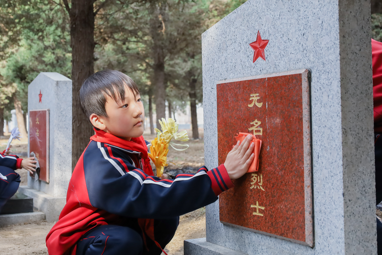 河北肅寧開展清明主題“大思政課”_fororder_圖片5
