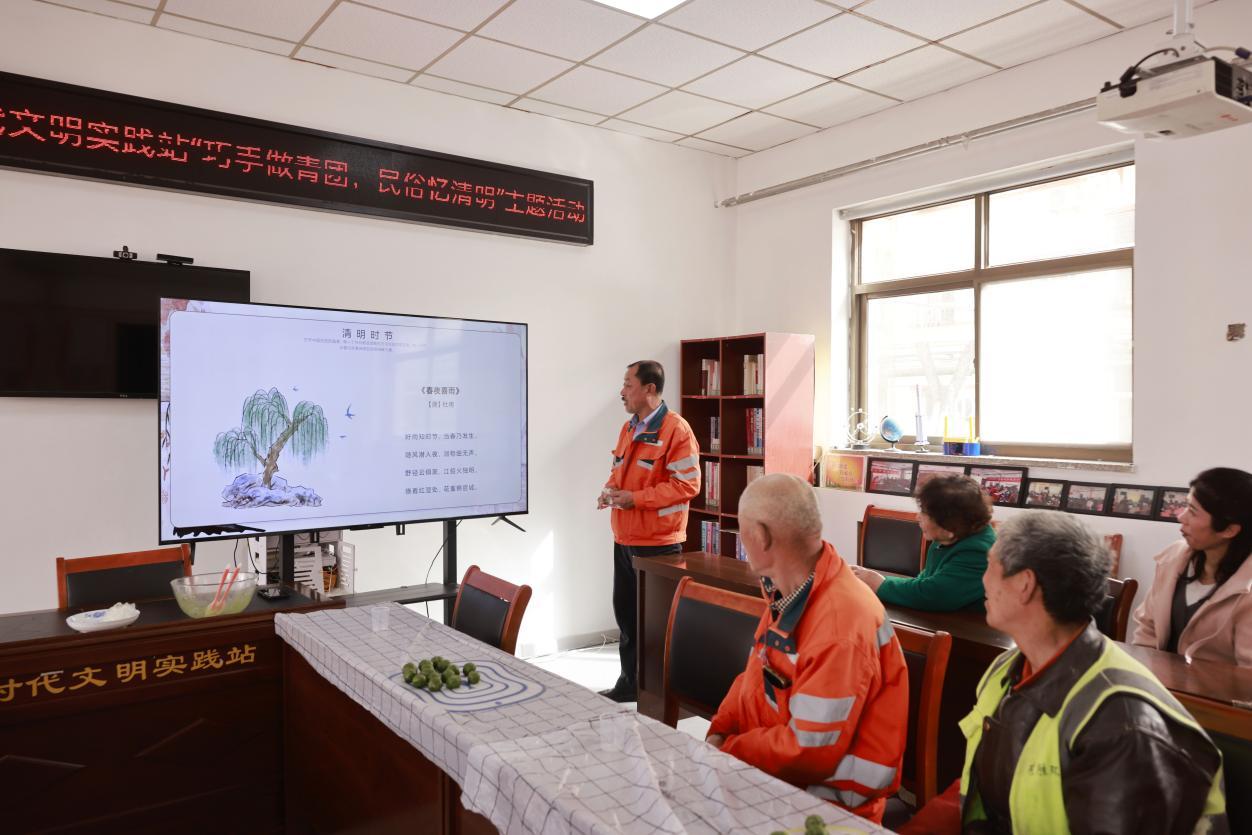 滄州市新華區：搭建“七彩之家” 為民服務在身邊_fororder_圖片 1