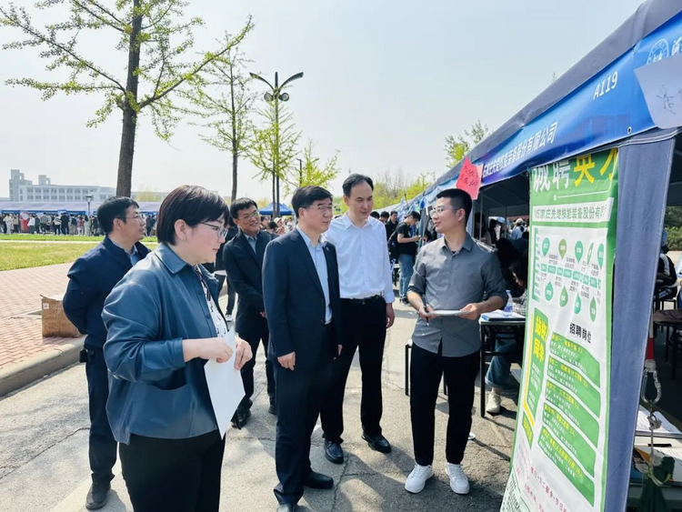 石家莊市鹿泉區招才引智活動走進河北工業大學_fororder_圖片4