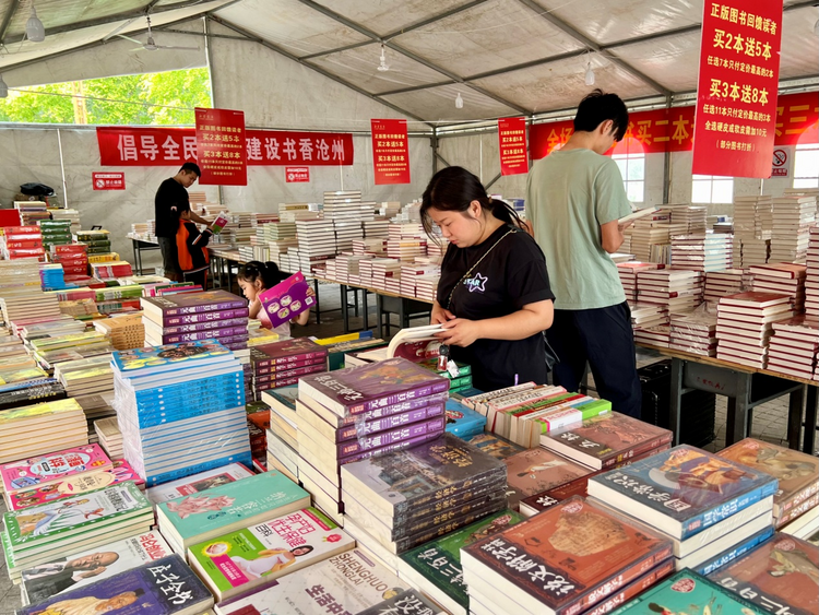 河北東光開展“護苗•綠書籤”閱讀宣傳推介活動_fororder_圖片 4