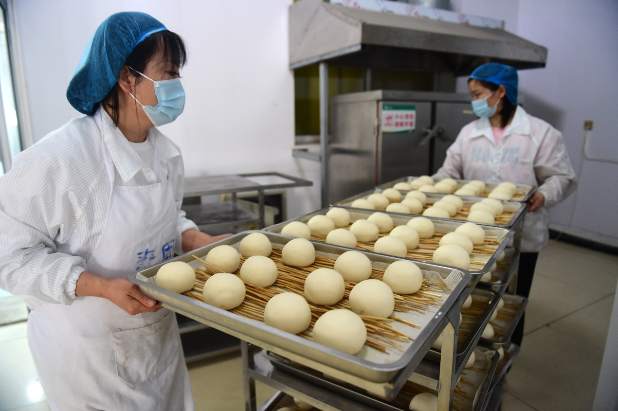 河北海興：面花饅頭産銷淡季不淡_fororder_圖片5