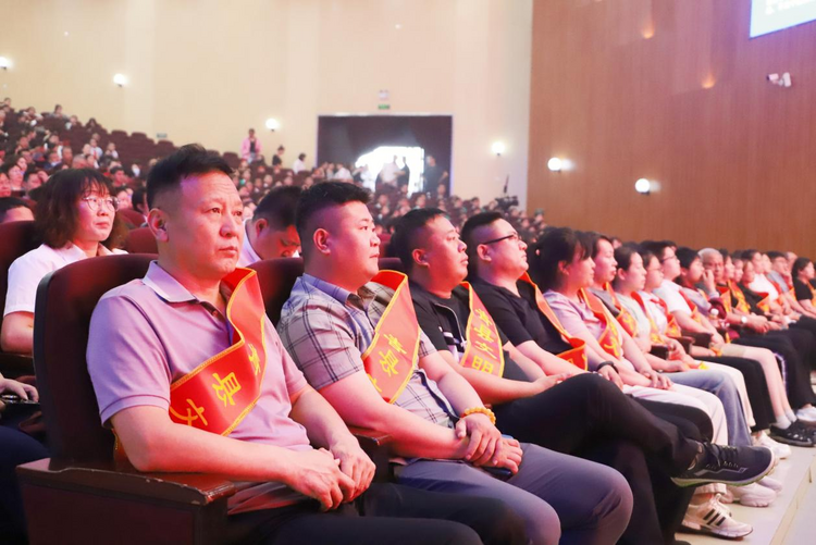 河北青縣：表彰先進培樹典型 明德引領新風尚_fororder_圖片 4