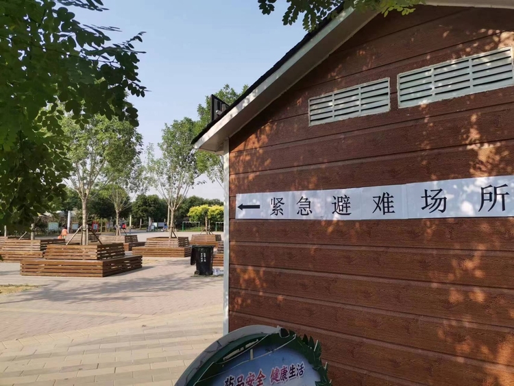 保定市滿城區：未雨綢繆築防線 打好防汛“主動仗”_fororder_設置緊急避難場所標識 攝影 康勝