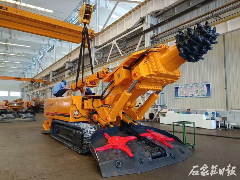 向“智造”邁進 向“高端”升級——石家莊市全力推動先進裝備製造産業高品質發展_fororder_3