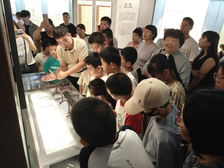 石家莊市鹿泉區政協開展結對幫扶困境學生暑期研學活動_fororder_圖片 2