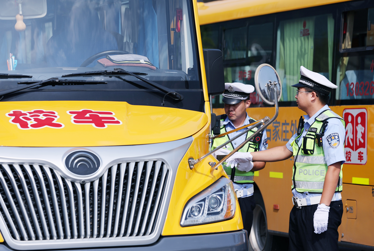 石家莊市鹿泉區：護航開學季 校車安全 大檢查_fororder_圖3