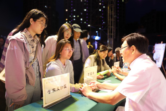 河北平泉：“中醫藥文化夜市”惠及千萬家_fororder_河北平泉：“中醫藥文化夜市”惠及千萬家603