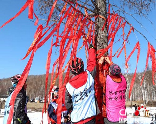 “冰雪興安 ，加林有約” 2019黑龍江省森林雪地穿越賽在大興安嶺地區加格達奇林業局舉辦