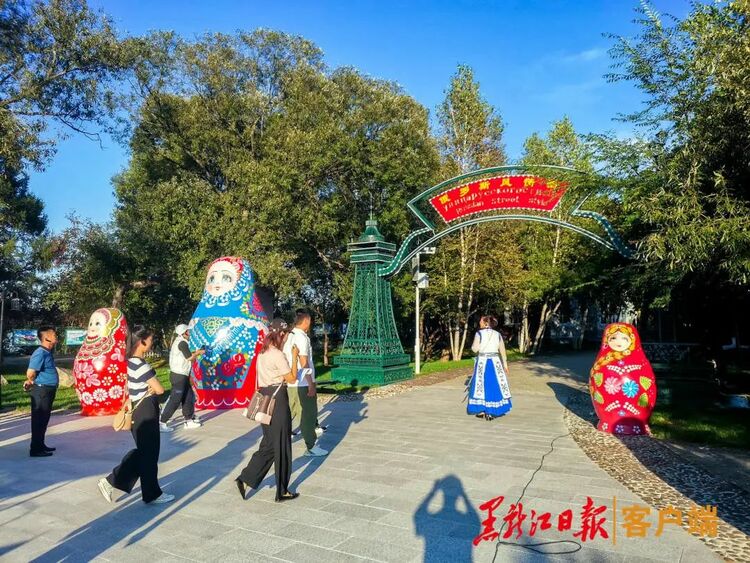 中俄民族風情園：俄羅斯帥哥美女來了