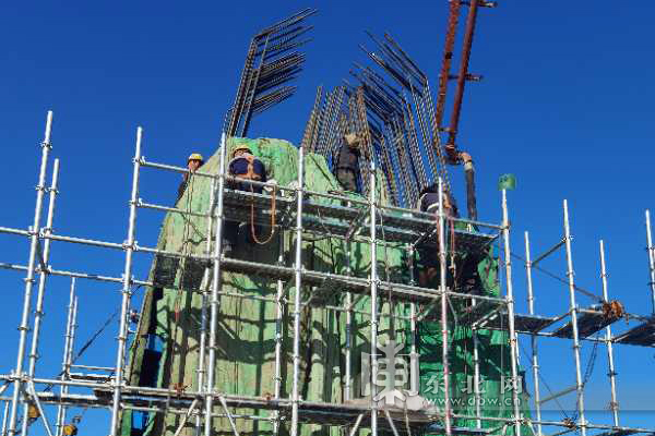 冬季不停工 松花江特大橋建設再提速